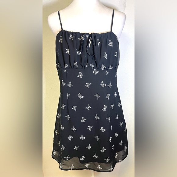 Fairy core Babydoll Butterfly Black & White Print Women’s Dress 
Size Medium - Picture 2 of 6